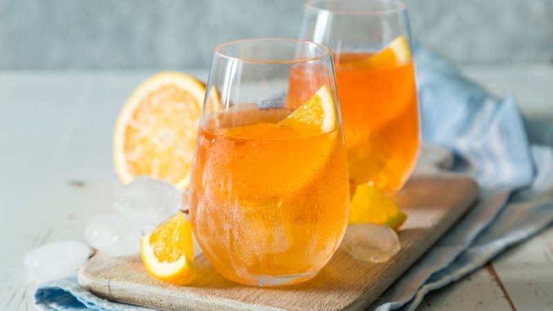 ¿como-preparar-un-aperol-spritz?-disfruta-con-este-aperitivo-italiano