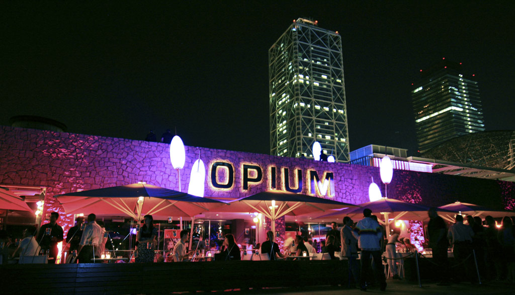 restaurante-opium-barcelona-frente-al-mar:-carta,-localizacion-y-opiniones