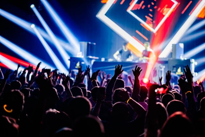 discotecas-con-musica-electronica-en-barcelona